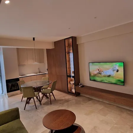 Aquaview Apartment *